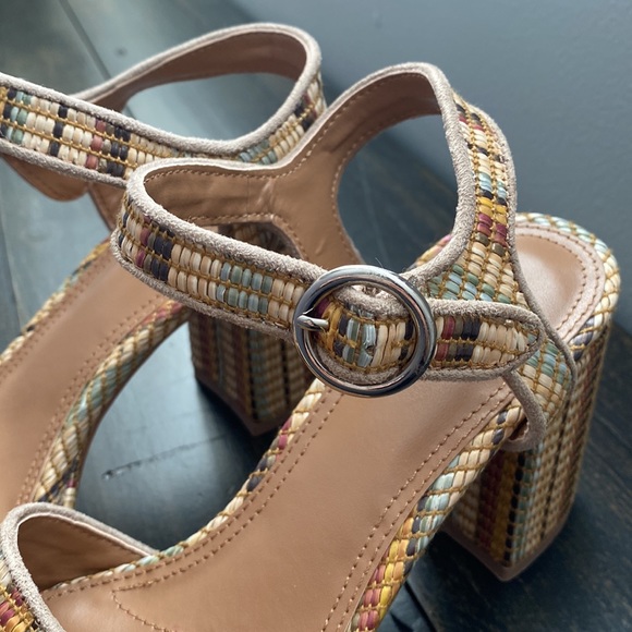 New Urban Outfitters Sienna Rattan Multi-Coloured Sandal with Block Heels - Picture 7 of 12